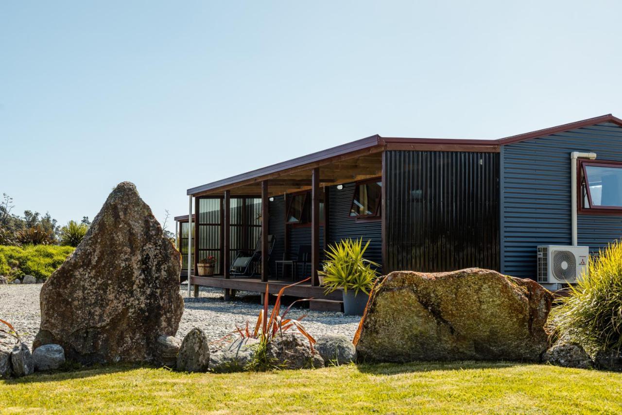 Te Awa Cottages 프란츠요제프 외부 사진